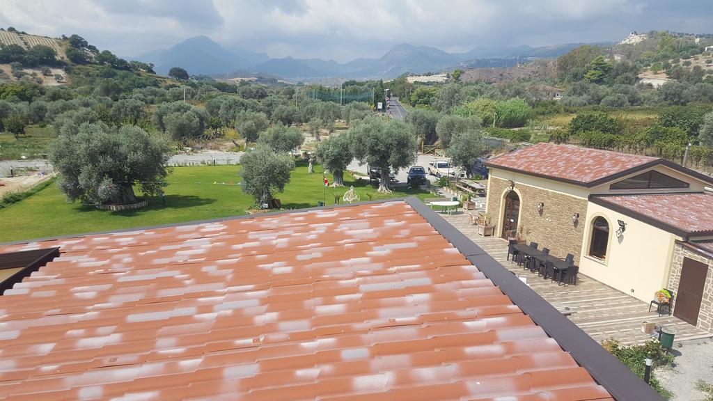 Agriturismo Donna Beatrice Bianco Exteriér fotografie