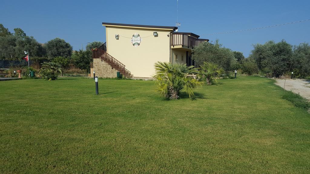 Agriturismo Donna Beatrice Bianco Exteriér fotografie